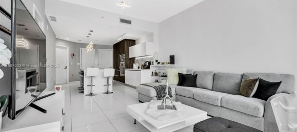 2 chambres propriété commerciale à vendre à Miami, Miami-Dade, Florida, USA № 615908 28