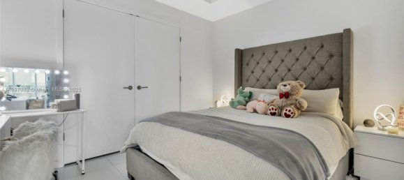 2 chambres propriété commerciale à vendre à Miami, Miami-Dade, Florida, USA № 615908 10