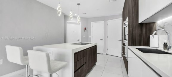 2 chambres propriété commerciale à vendre à Miami, Miami-Dade, Florida, USA № 615908 29
