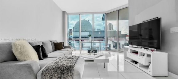 2 chambres propriété commerciale à vendre à Miami, Miami-Dade, Florida, USA № 615908 23