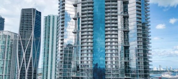 2 chambres propriété commerciale à vendre à Miami, Miami-Dade, Florida, USA № 615908 30