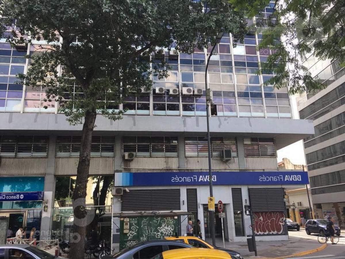 143m² Office in Buenos Aires, Argentina No. 104095