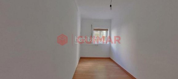 5 bedrooms Apartment in Sants-Montjuic, Spain No. 156868 8