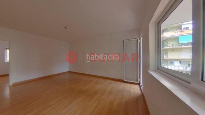 Квартира с 5 спальнями в Сантс-Монтжуик, Испания № 156868