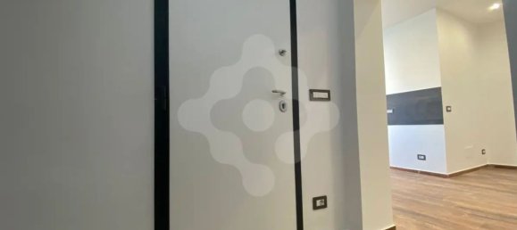 Casa de 3 habitaciónes en Bari, Italy No. 77951 3