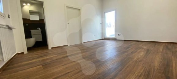 Casa de 3 habitaciónes en Bari, Italy No. 77951 21