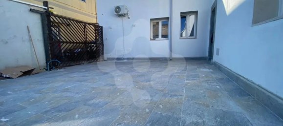 Casa de 3 habitaciónes en Bari, Italy No. 77951 10