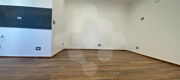 Casa de 3 habitaciónes en Bari, Italy No. 77951 9