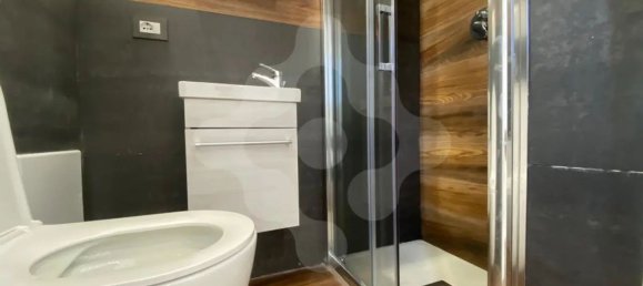 Casa de 3 habitaciónes en Bari, Italy No. 77951 22