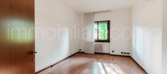 5 rooms Office in Como, Italy No. 323273 13
