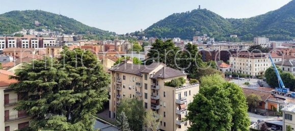 5 rooms Office in Como, Italy No. 323273 25