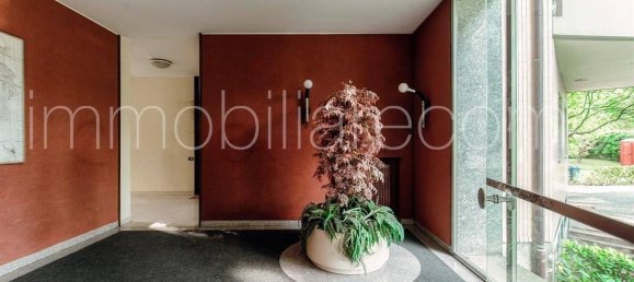 5 rooms Office in Como, Italy No. 323273 5