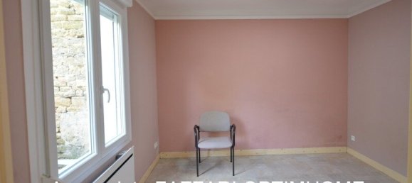 5 chambres Maison de ville à Nepvant, France No. 66938 26