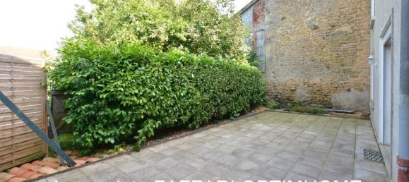 5 chambres Maison de ville à Nepvant, France No. 66938 14