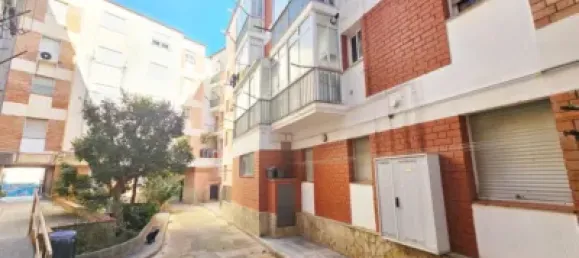 Apartamento de 3 dormitorios en Portbou, Spain No. 165786 14