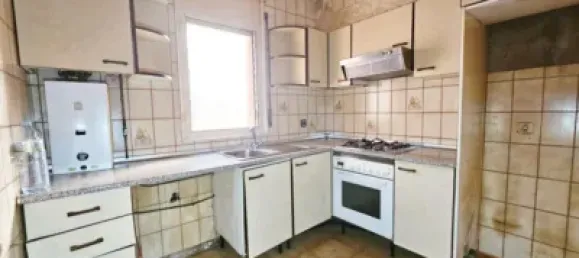 Apartamento de 3 dormitorios en Portbou, Spain No. 165786 4