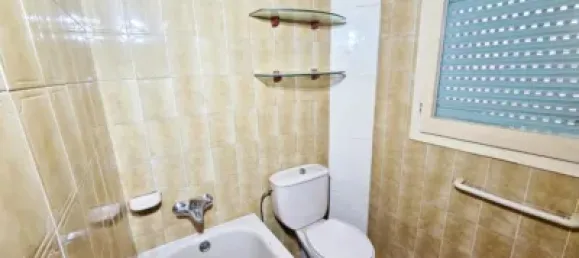 Apartamento de 3 dormitorios en Portbou, Spain No. 165786 11