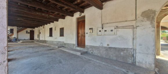 2 bedrooms Apartment in Venegono Superiore, Italy No. 326724 2