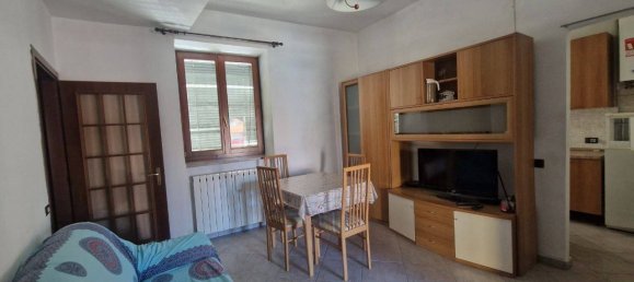 2 bedrooms Apartment in Venegono Superiore, Italy No. 326724 4
