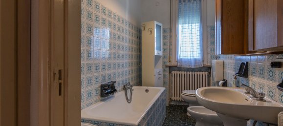 6 bedrooms House in Bagnacavallo, Italy No. 322764 16