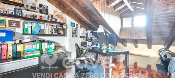 4-salle Maison à Basiglio, Italy No. 10886 34