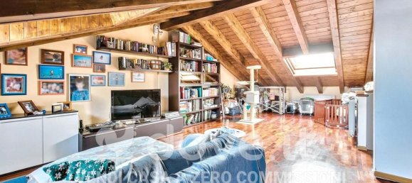 4-salle Maison à Basiglio, Italy No. 10886 36