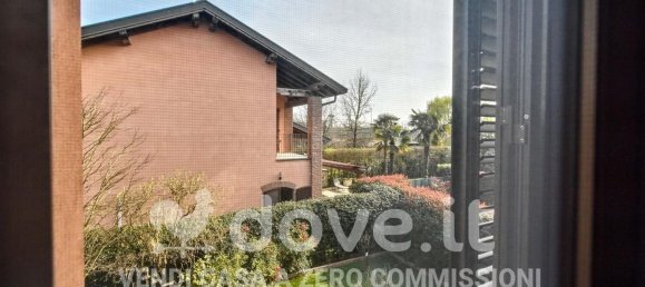 4-salle Maison à Basiglio, Italy No. 10886 31