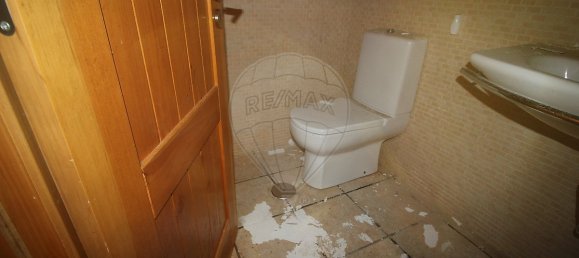 3 bedrooms House in Alvaiazere, Portugal No. 26383 33