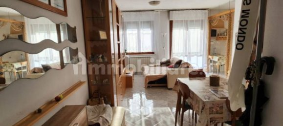 2 Schlafzimmer Wohnung in Santo Stefano di Magra, Italy, Nr. 314831 3