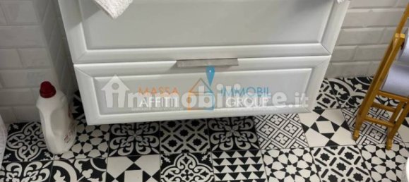 1 room Commercial property in Carrara, Italy No. 139153 16