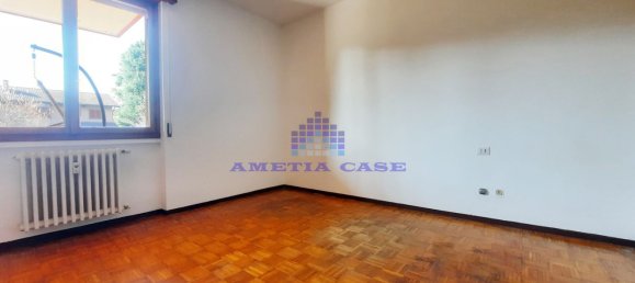 3 rooms Apartment in Verderio, Italy No. 312039 22