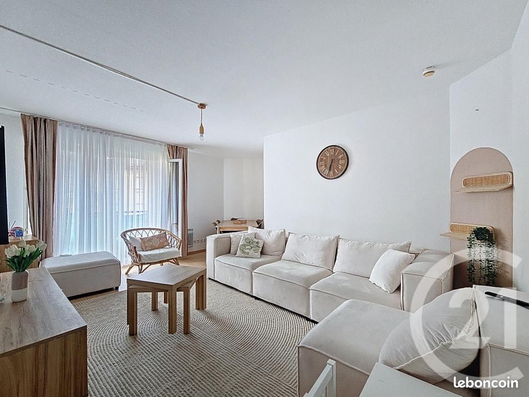 2 Schlafzimmer Wohnung in Lieusaint, France, Nr. 333373