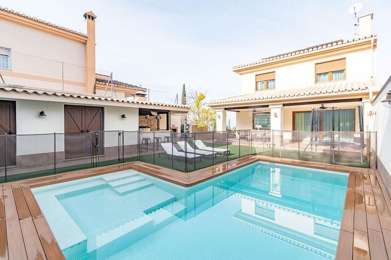 4 Schlafzimmer Haus in Monachil, Spain, Nr. 229981