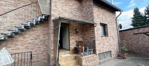 Дом с 6 комнатами в Рейн-Эрфт, Германия № 211615 17