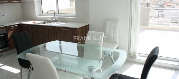1 chambre Penthouse à Attard, Malta No. 8799 3