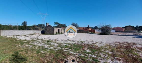 Terrain à Cadima, Portugal 2399m² No. 74789 9