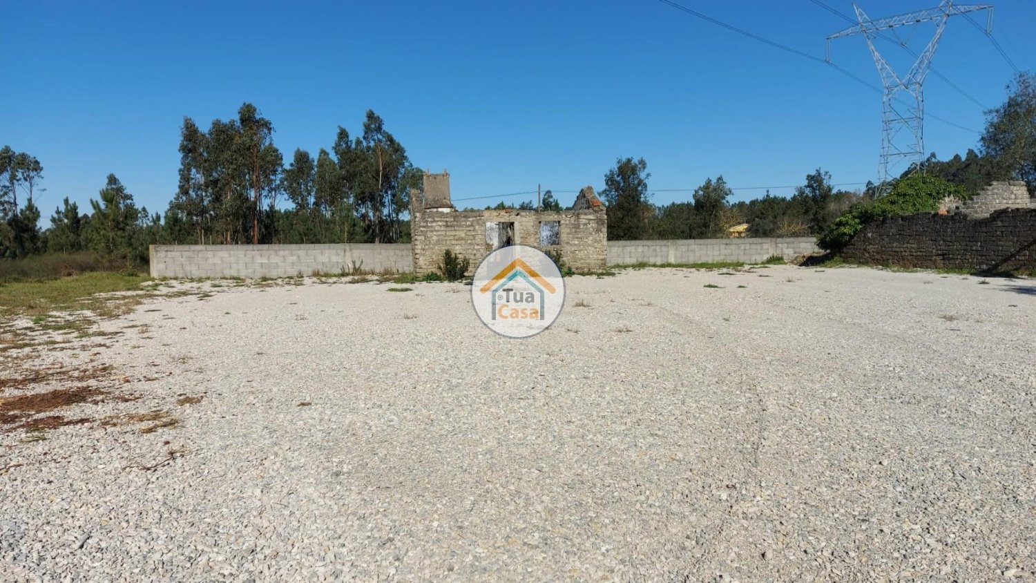 Terrain à Cadima, Portugal 2399m² No. 74789