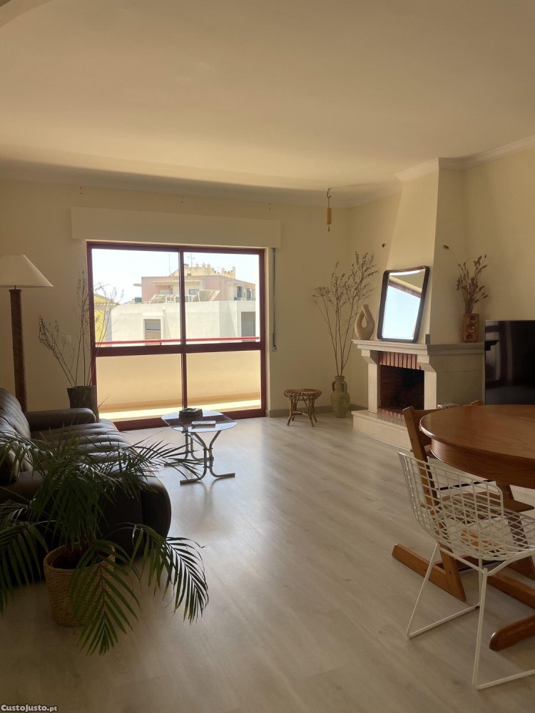 Apartamento de 3 dormitorios en Montenegro, Portugal No. 349163