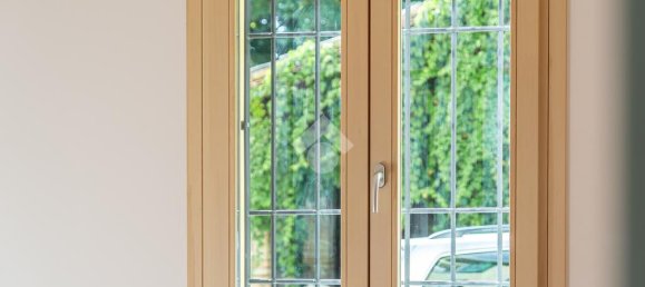 3 bedrooms House in Carpi, Italy No. 291870 2