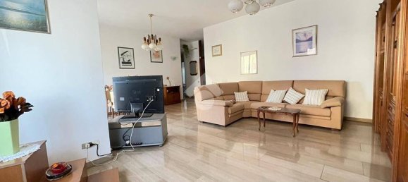 Квартира с 2 спальнями в Монца, Италия № 349821 8