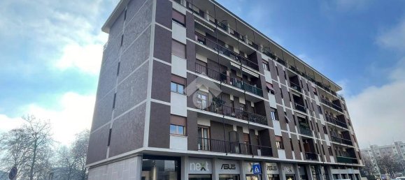 Квартира с 2 спальнями в Монца, Италия № 349821 3