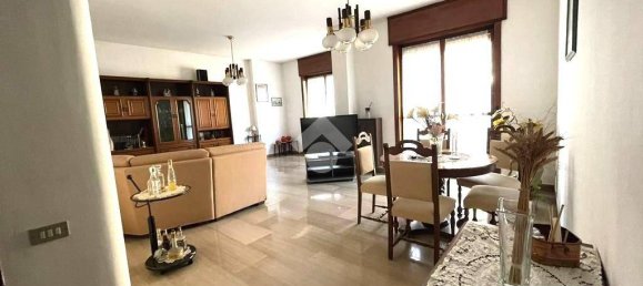 Квартира с 2 спальнями в Монца, Италия № 349821 7