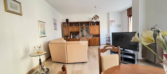 Квартира с 2 спальнями в Монца, Италия № 349821 10