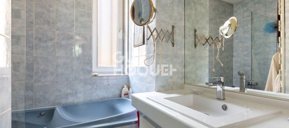 2 bedrooms Apartment in Paris, France No. 298173 5