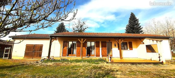 2 bedrooms House in Casteljaloux, France No. 100293 2