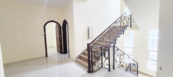 Вилла с 6 спальнями в Shakhbout City, ОАЭ № 34097 2