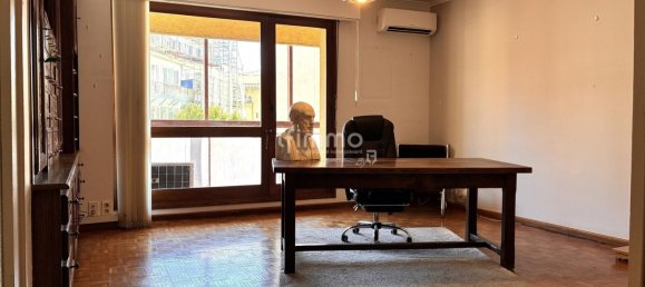 1 bedroom Apartment in Marseille, France No. 298435 3