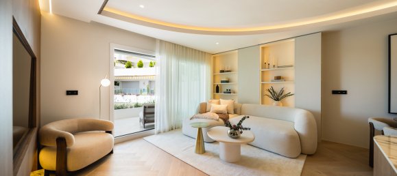 3 bedrooms Apartment in Marbella, Spain No. 240585 2