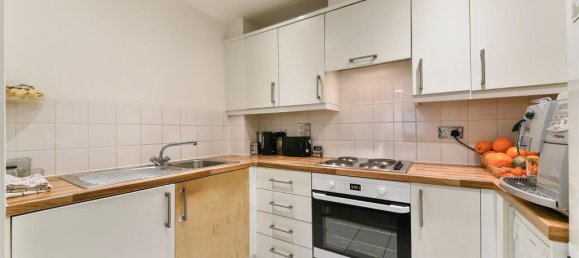 2 bedrooms Apartment in Feltham, United Kingdom No. 9845 3