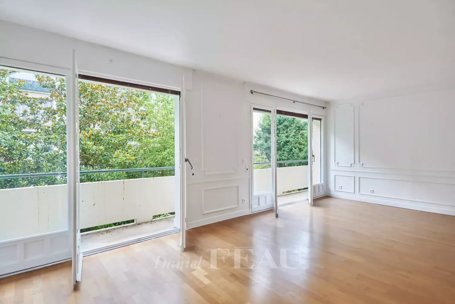 Квартира с 3 спальнями в Нёйи-сюр-Сен, Франция № 137882